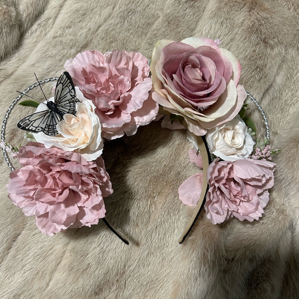 Disney Minnie Mouse beautiful pink floral ears